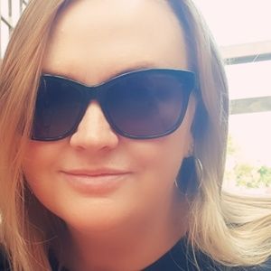 Meet your Posher, Casey